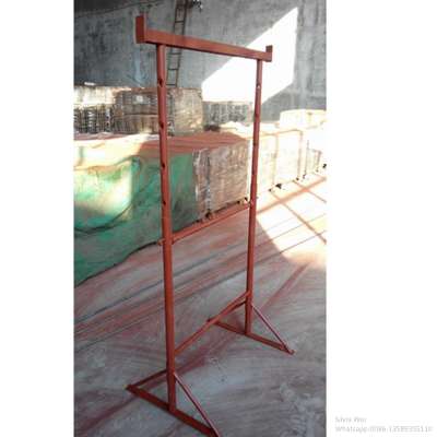 Adjustable steel scaffolding trestle